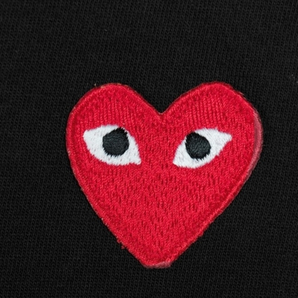 Comme Des Garcons Play Cotton Heart Long Sleeve Shirt for Kids - Picture 6 of 6
